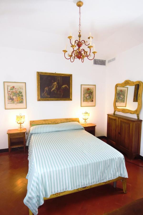 Relais Rantegosa - Holiday Home Chiavari Luaran gambar